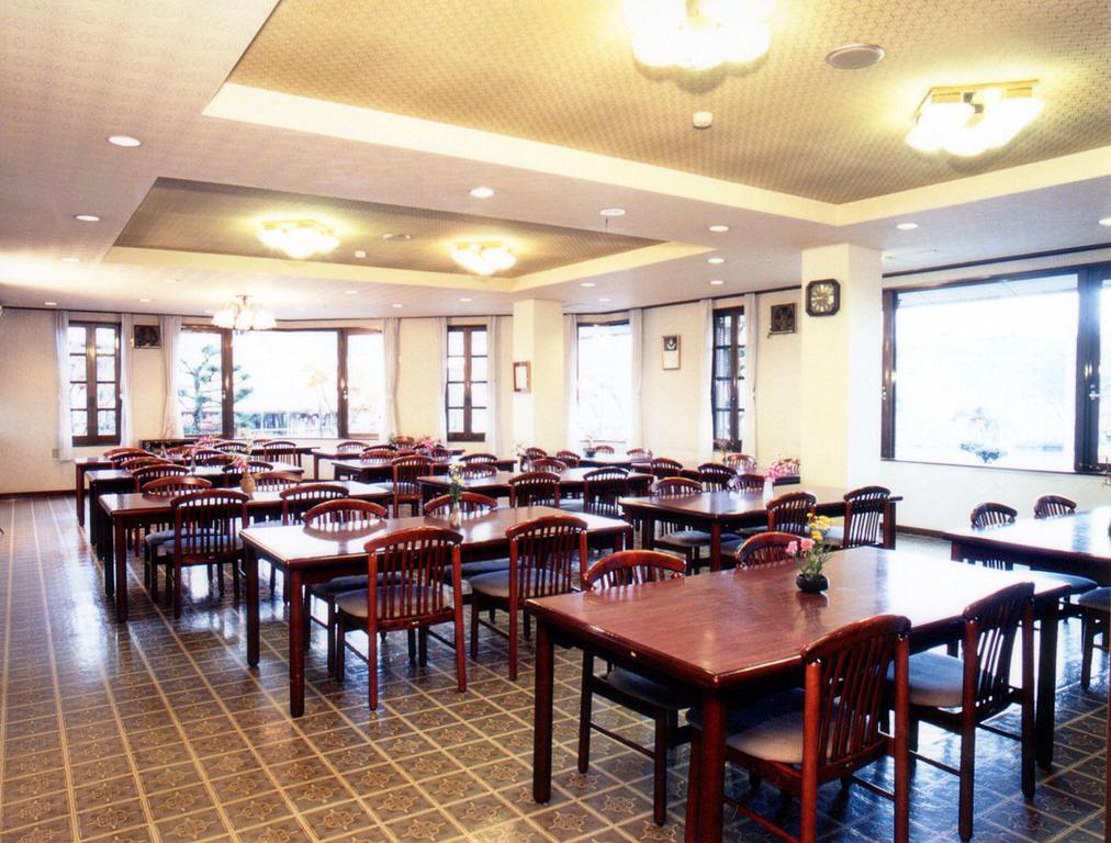 Kawaguchiko Lakeside Hotel Fujikawaguchiko Bagian luar foto